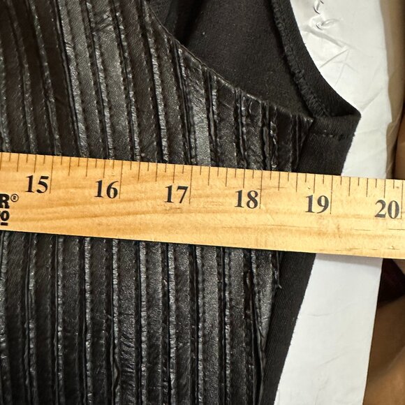 Bebe Black Leather Medium Tank PU Stripe Top ribbed - Picture 8 of 8